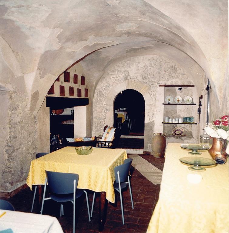 Il Borgo Agriturismo フェレンティッロ エクステリア 写真